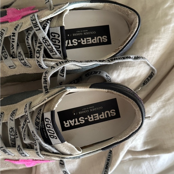 Golden Goose Women's Camouflage Low-Top Sneakers with Pink Star Size 39 - Picture 7 of 10